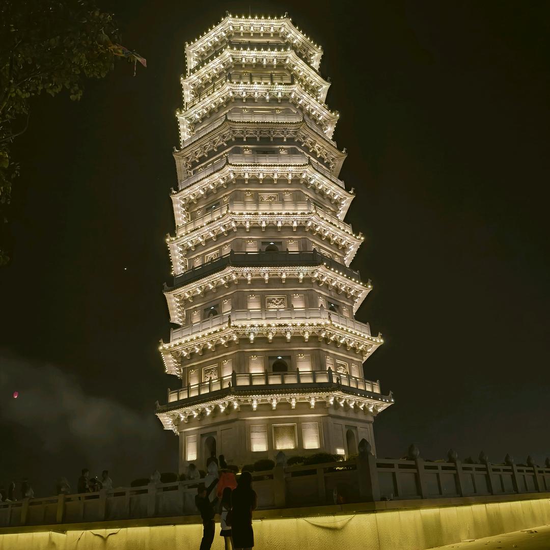 李志荣