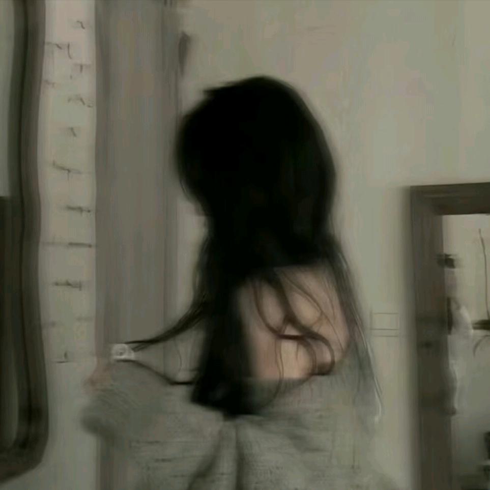 酣睡小熊。
