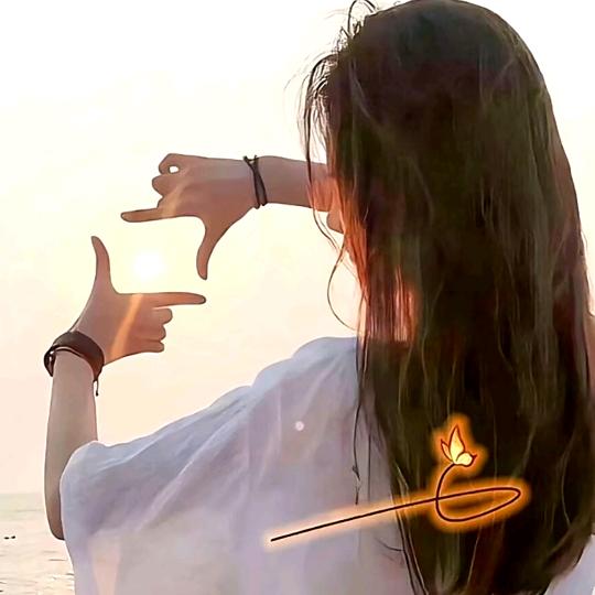 小鹿爱美食