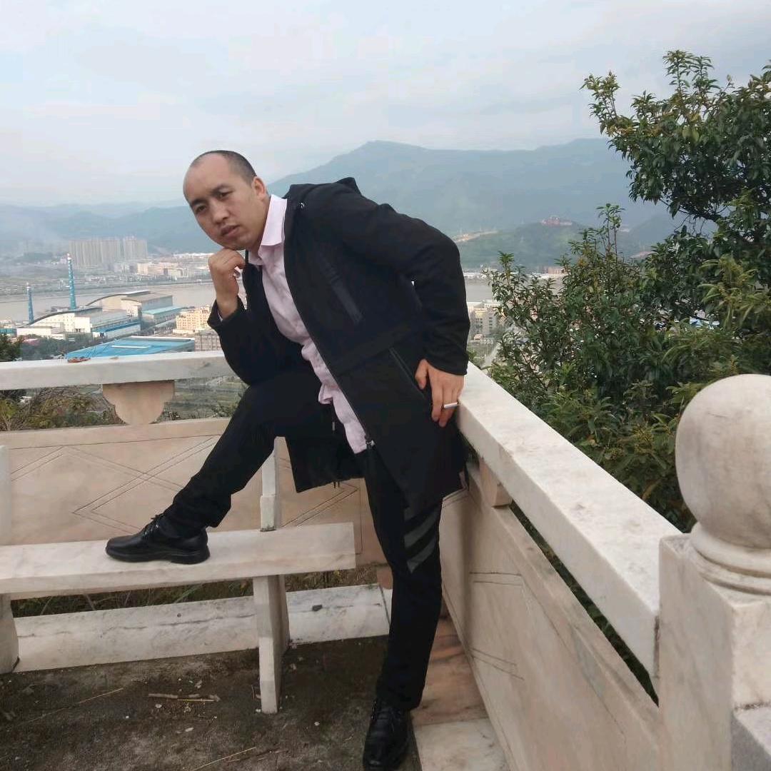 龙勇