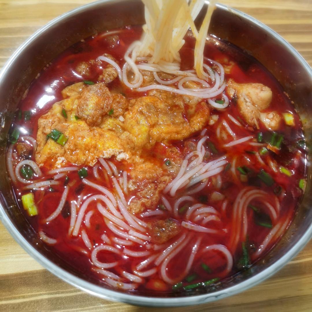 桂东县沤江镇老革鱼粉店