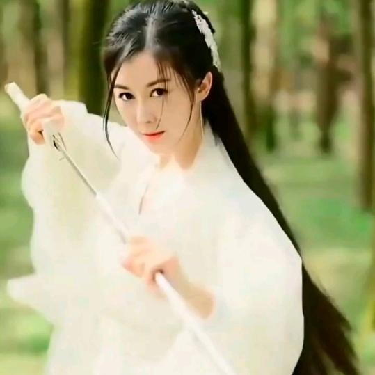 修一头像