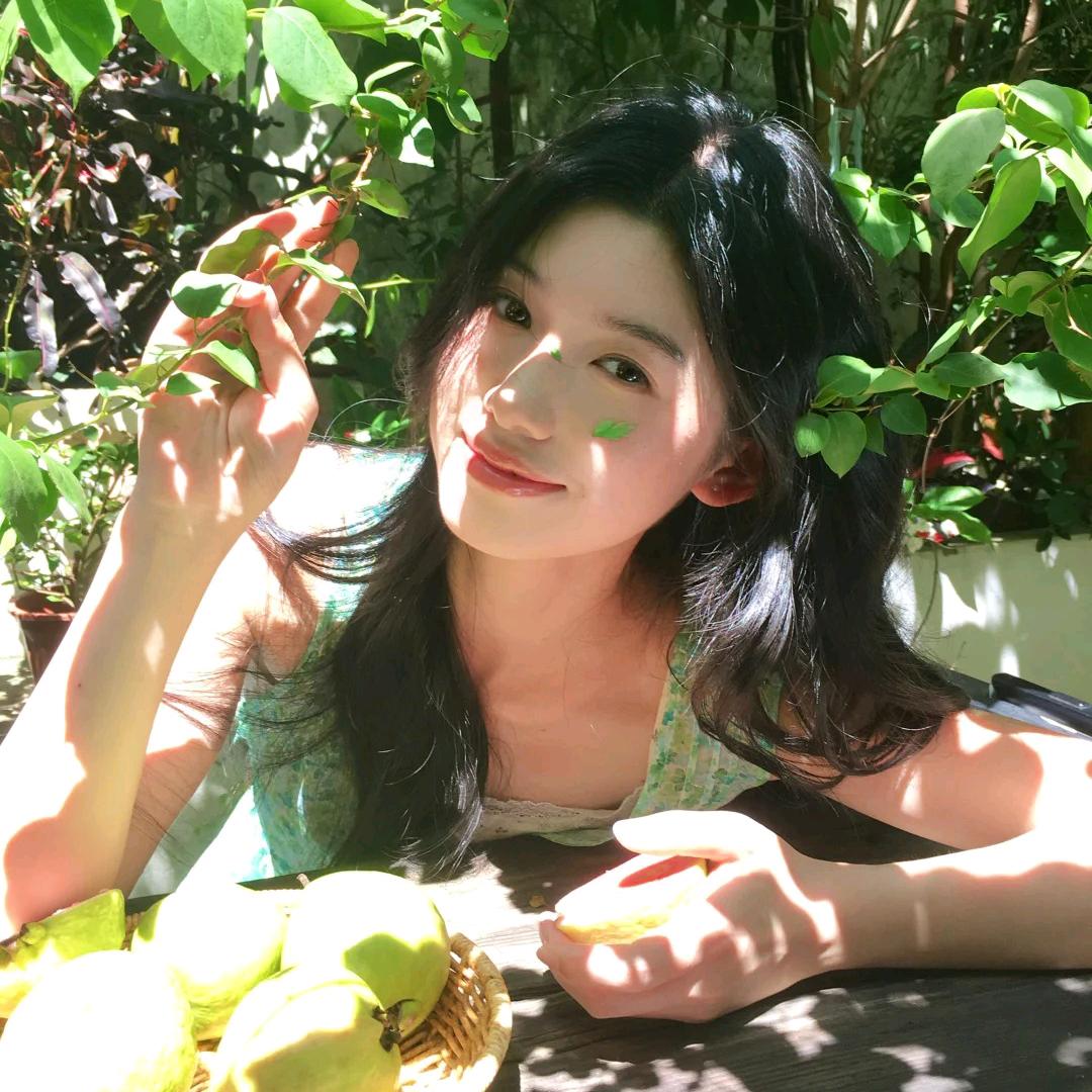 爱看小说的米妮