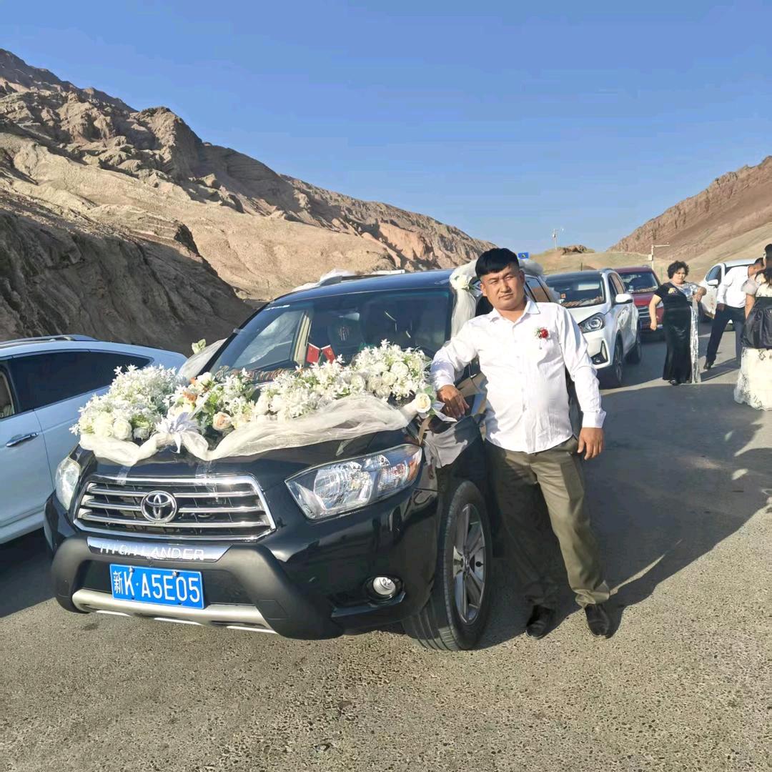 艾克帕尔·白克力