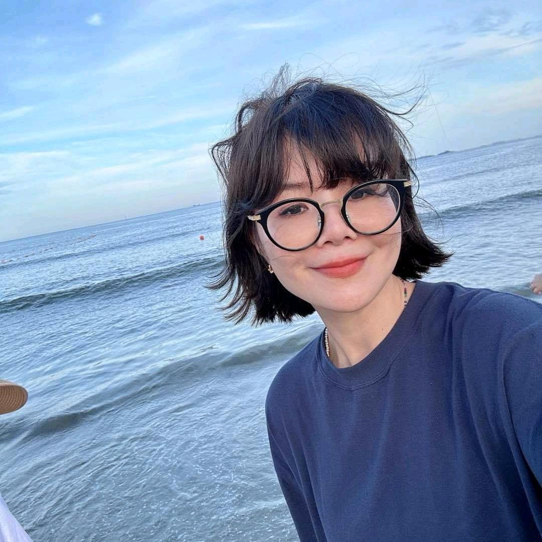 应小姐女装小店