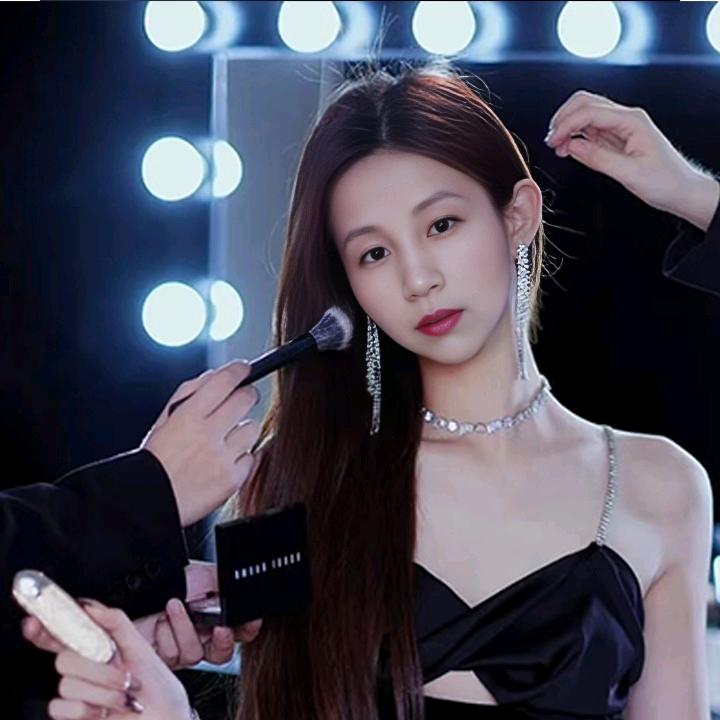 微微一笑很倾城