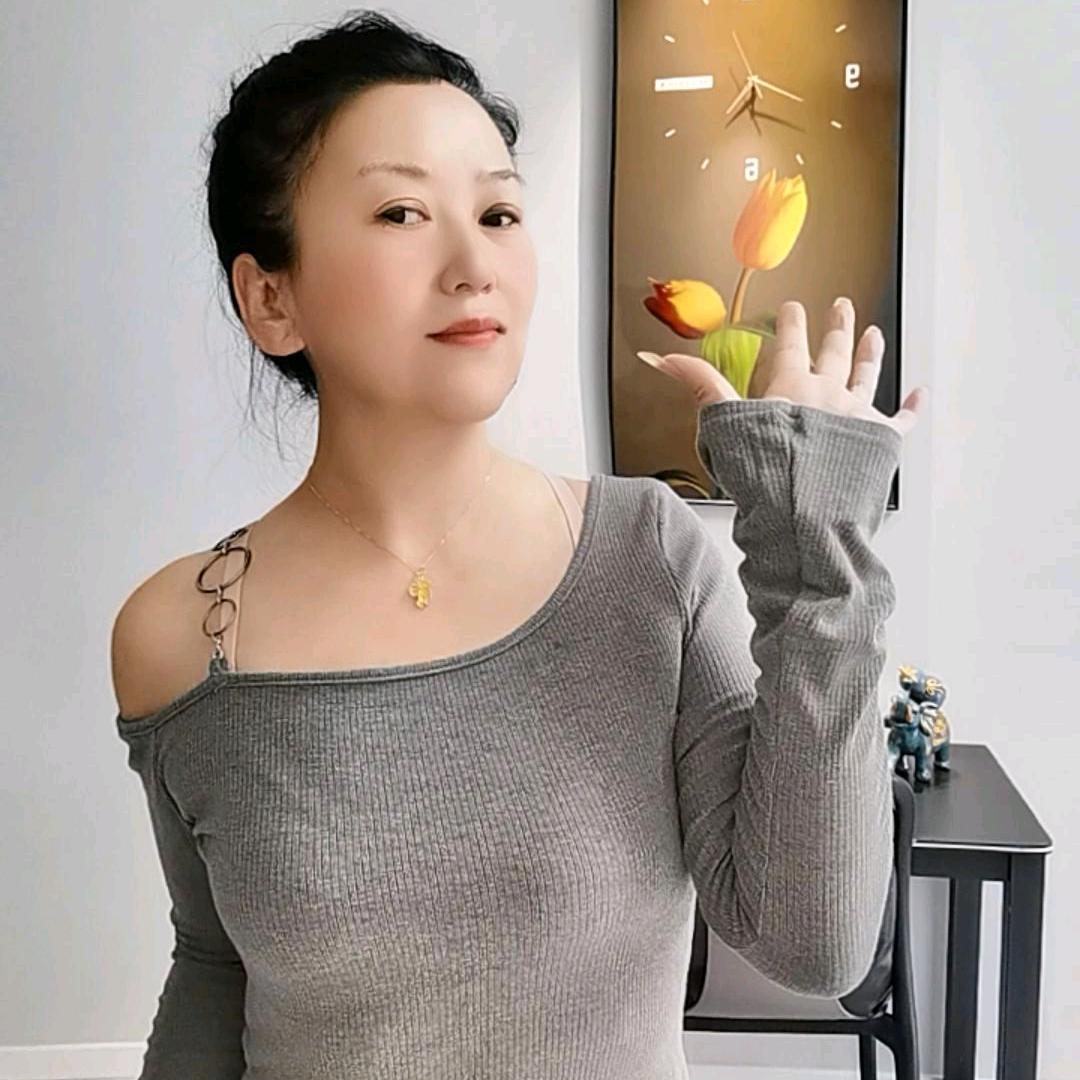 丑小吖