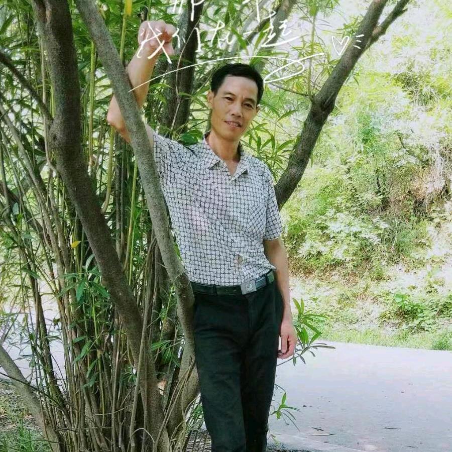 吴(•ิ_•ิ)哥（手机拍摄对口型）