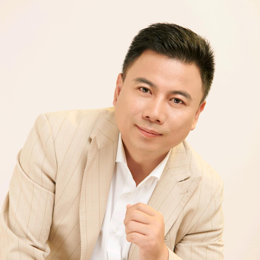 翼揽山河