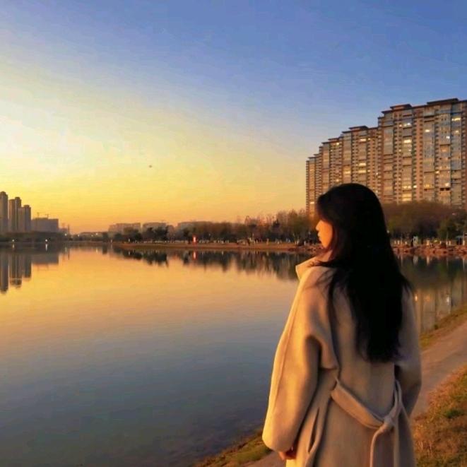 经贸李总不卖货🦔