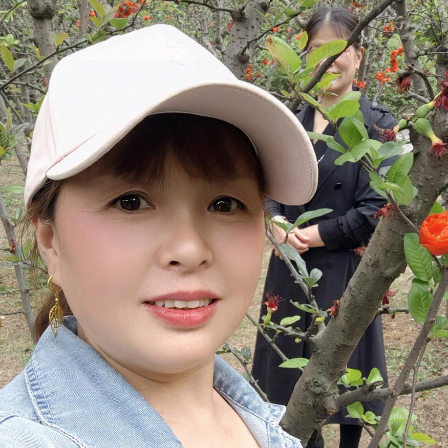 @小芳