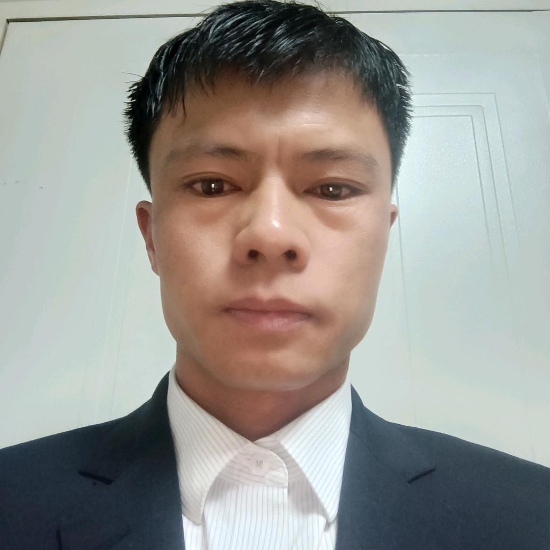 万兴平