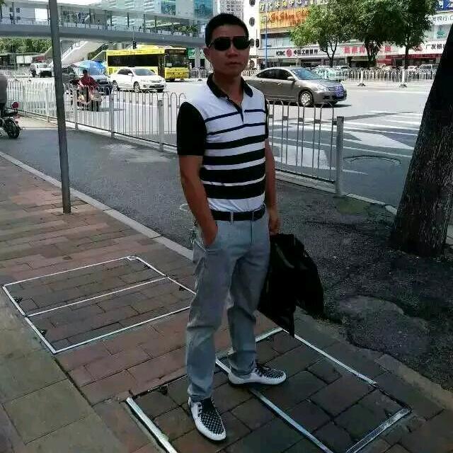 向钱张望