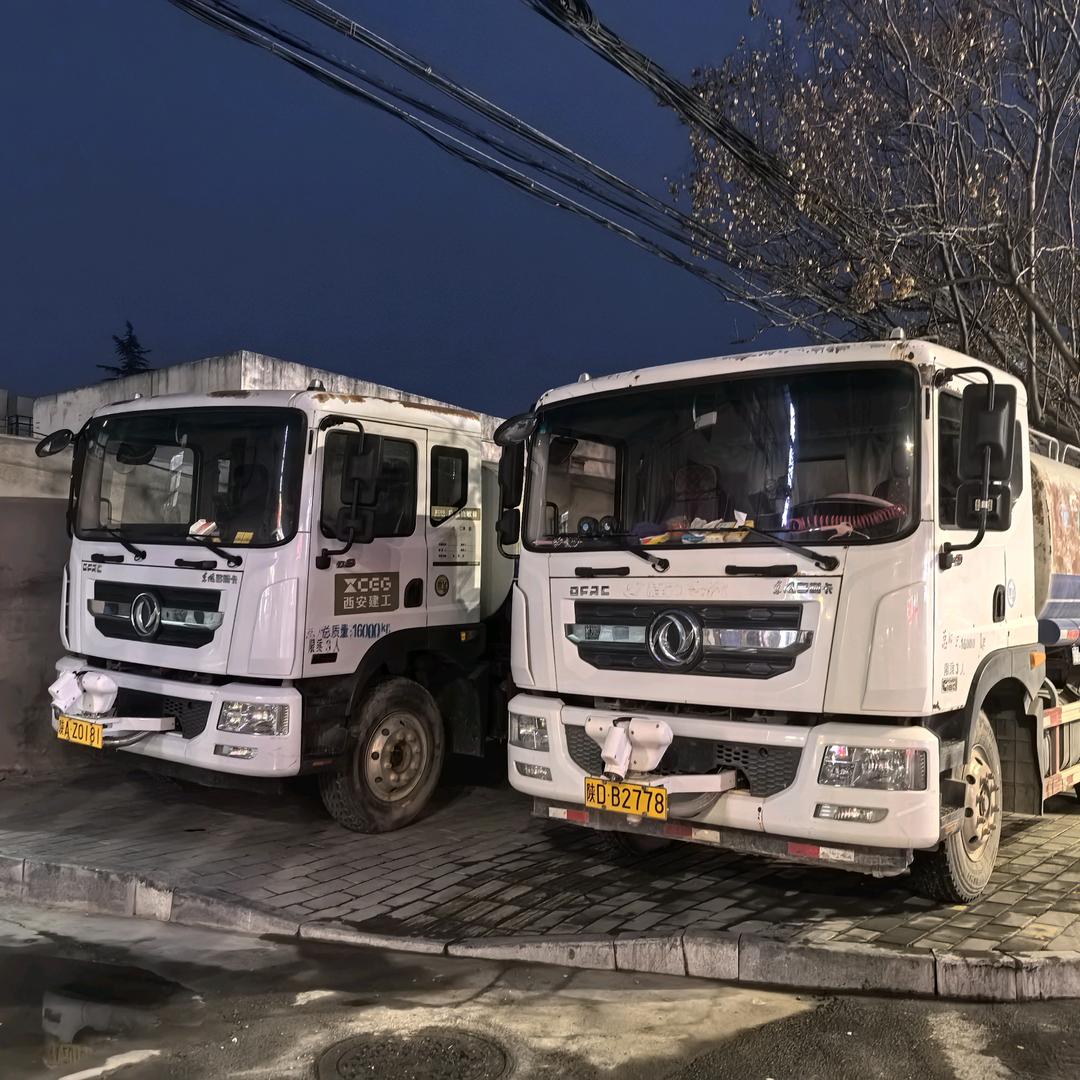 礼泉疯狂洒水车