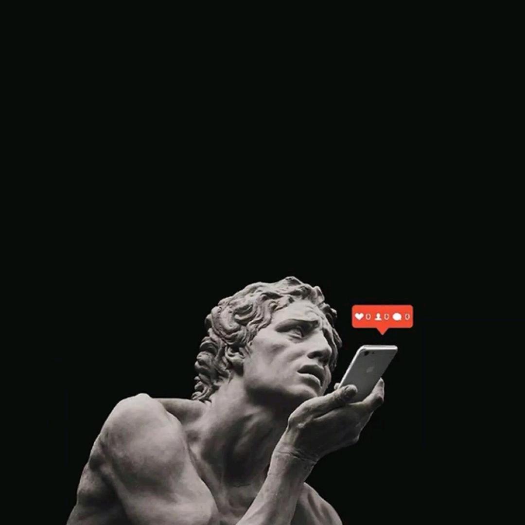 黑色毛衣
