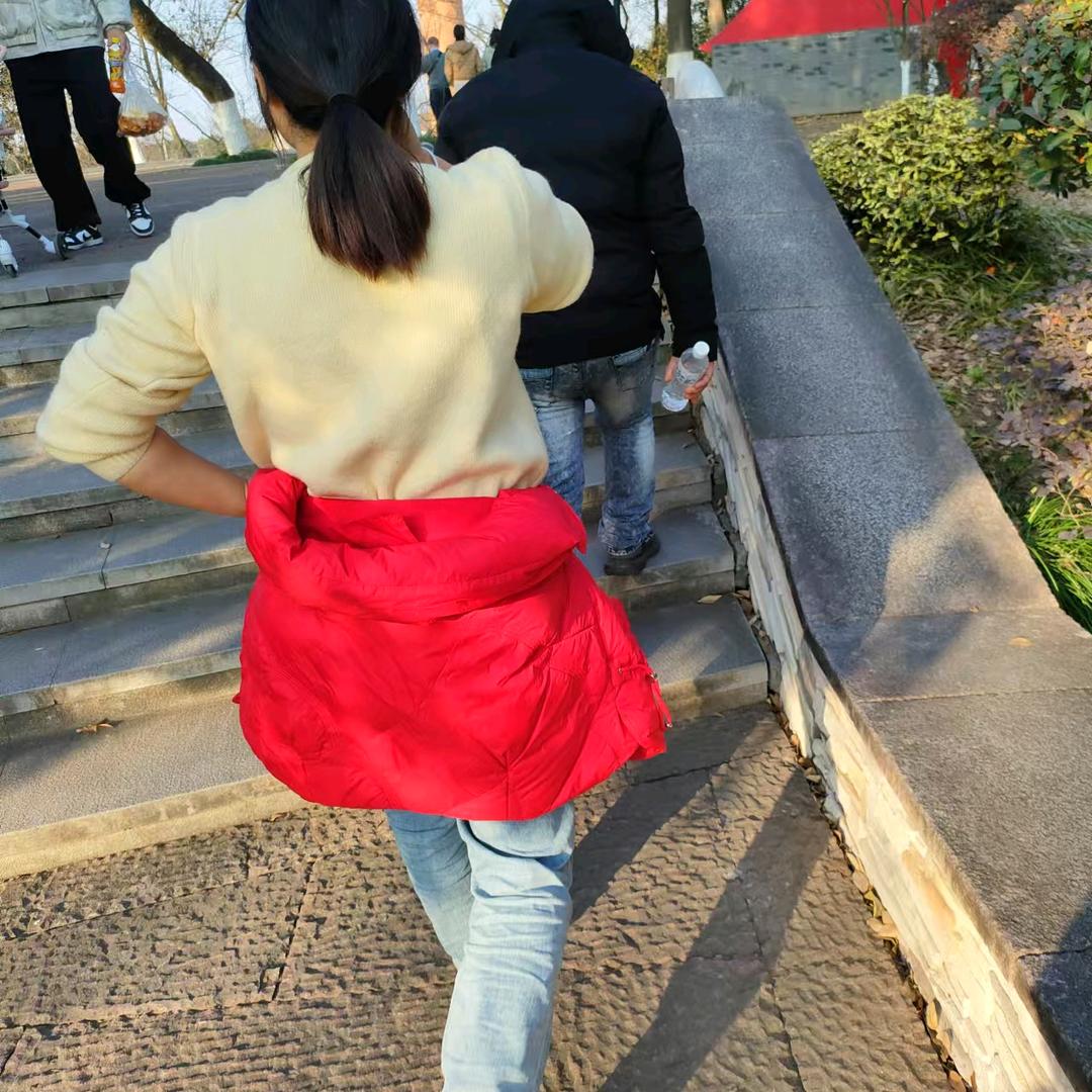 云南阿彩妹