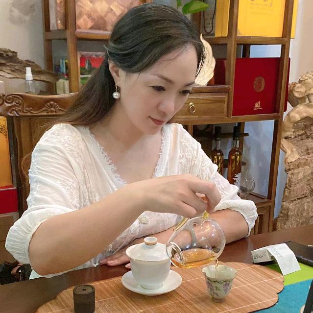 源聚阁茶叶商行