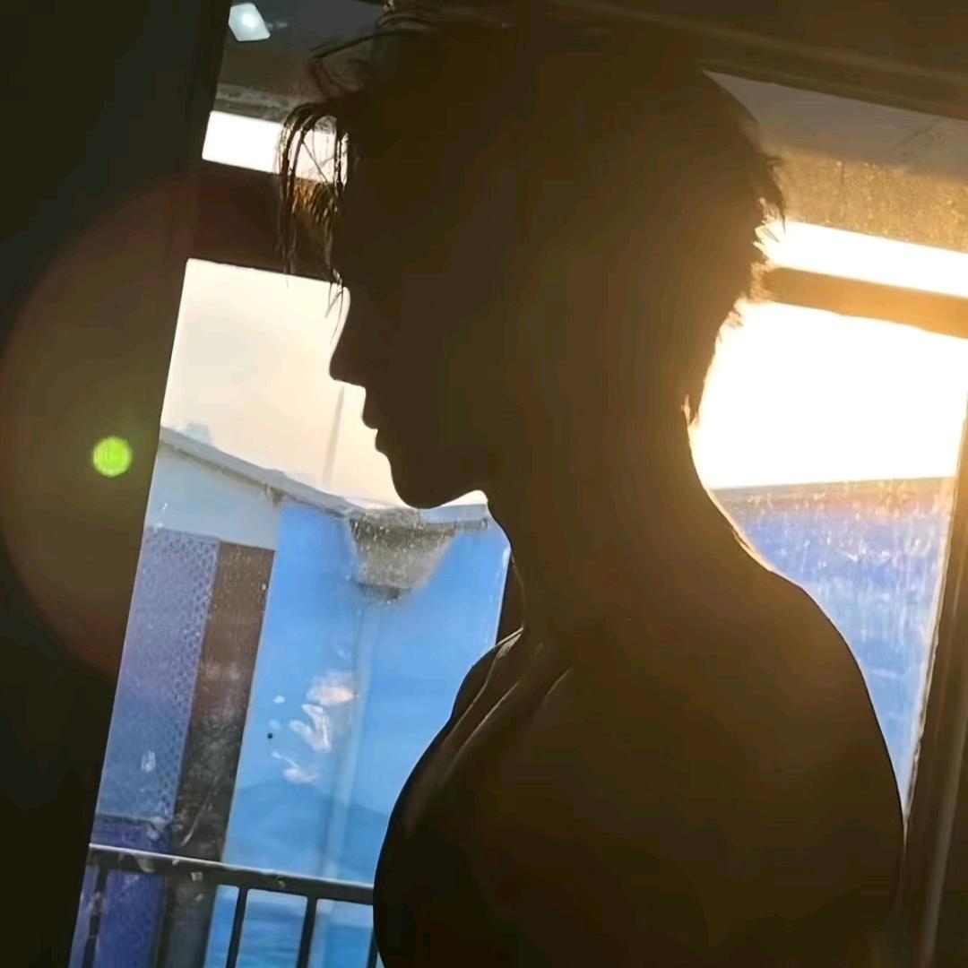 A 星悦游泳健身  小刘