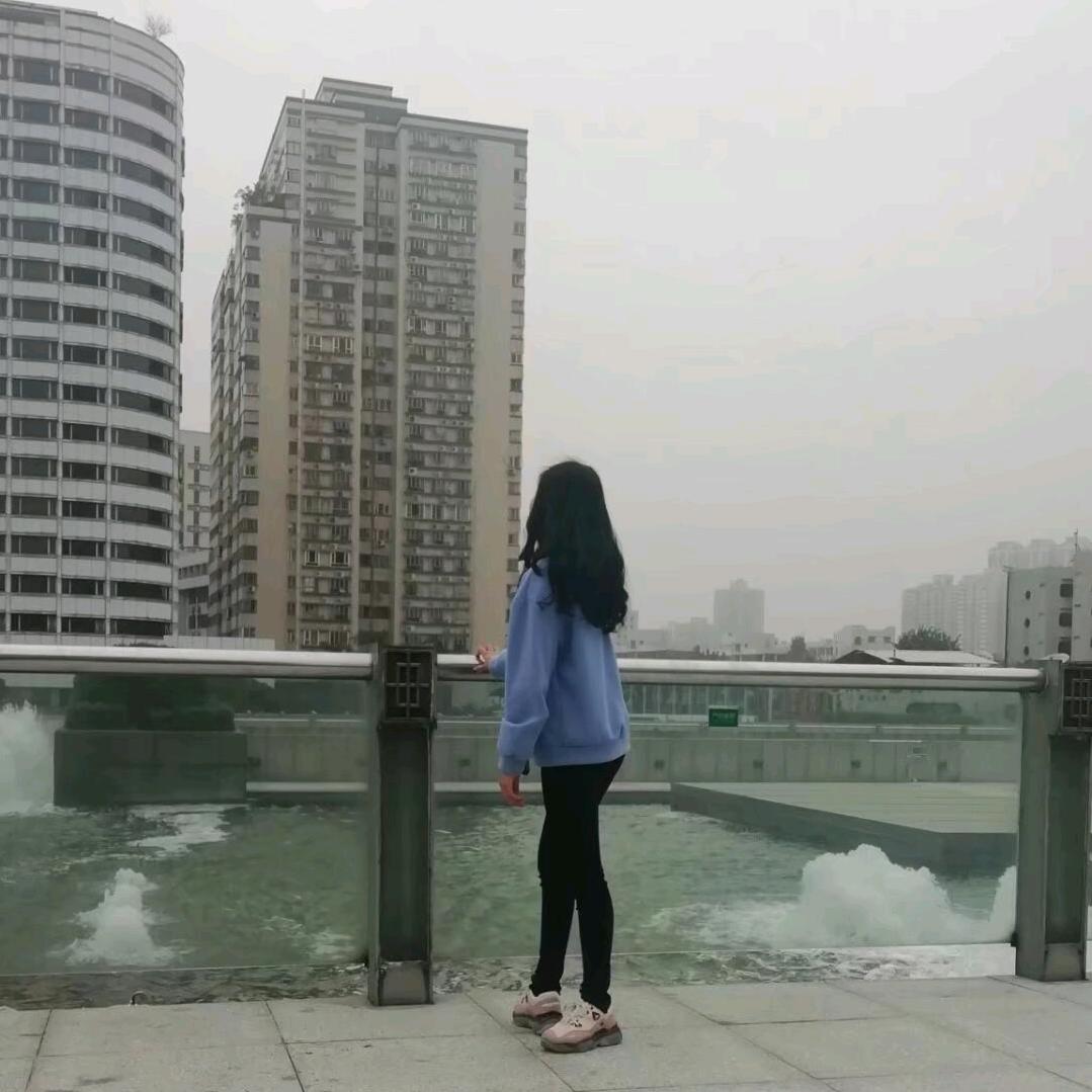 紫草星辰