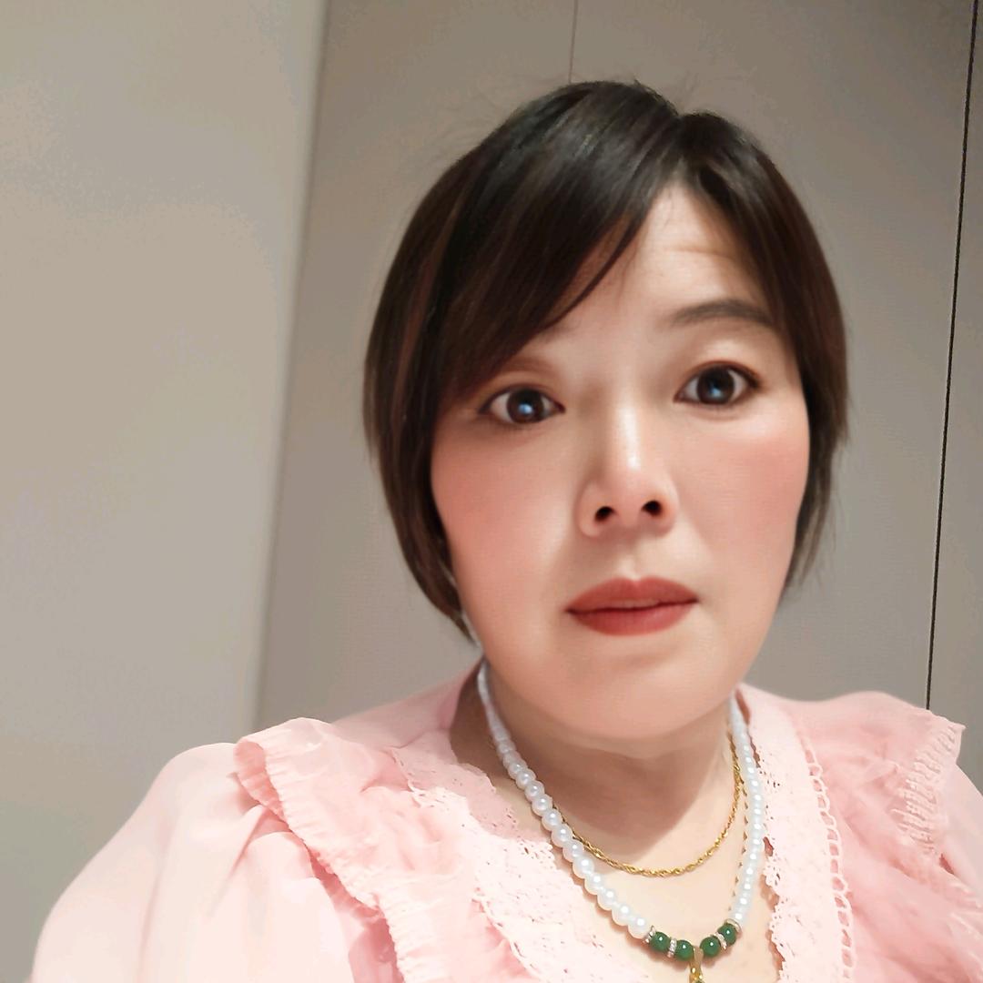 王芹