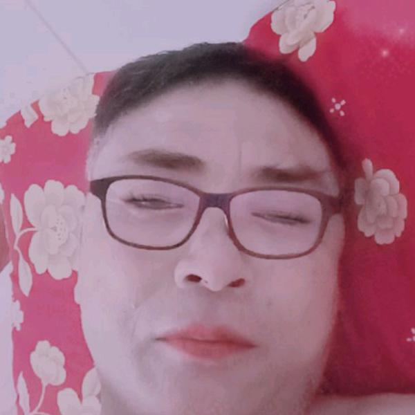 司礼荣