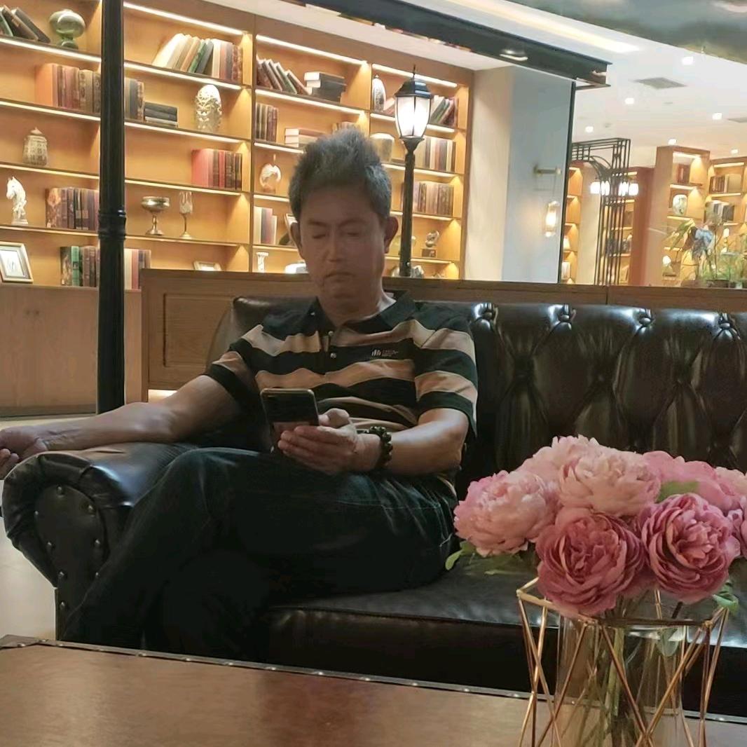 回首（网红清真脆皮炸糕）