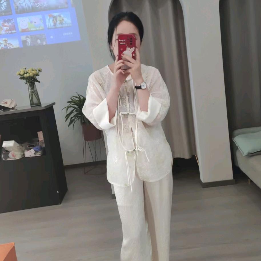 @奈斯小姐女装店