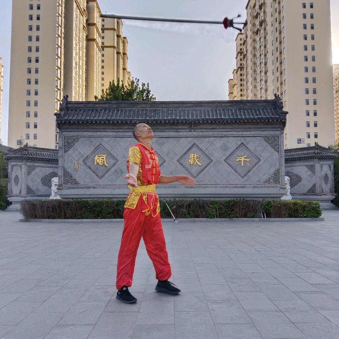 返老还童铁哥