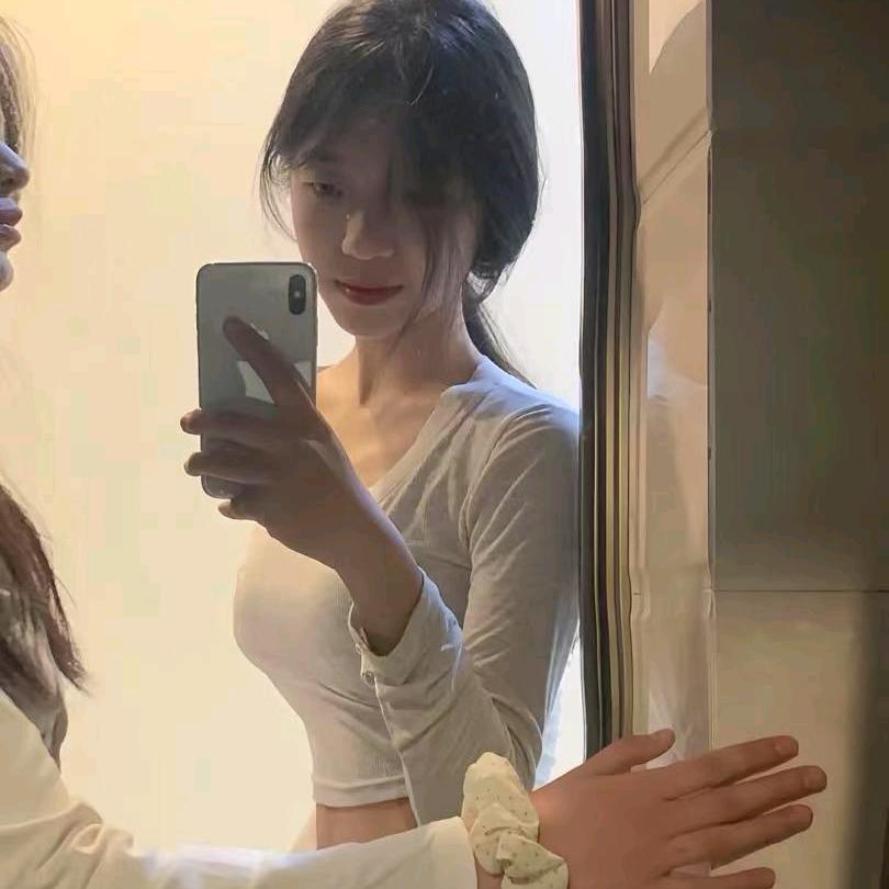 小彤