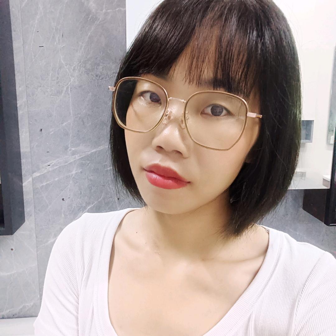 老城卫浴店小叶