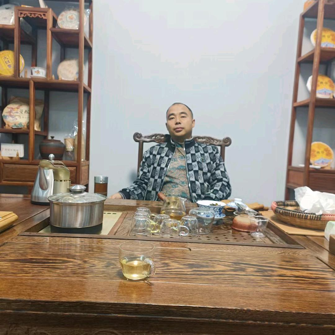 无敌男（包打听）