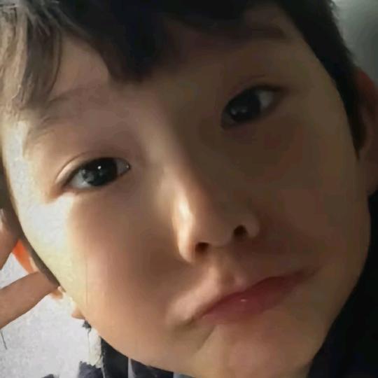 color有点姿色～