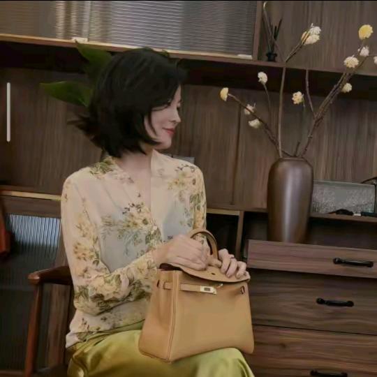 老谭私服💕精致女人穿搭