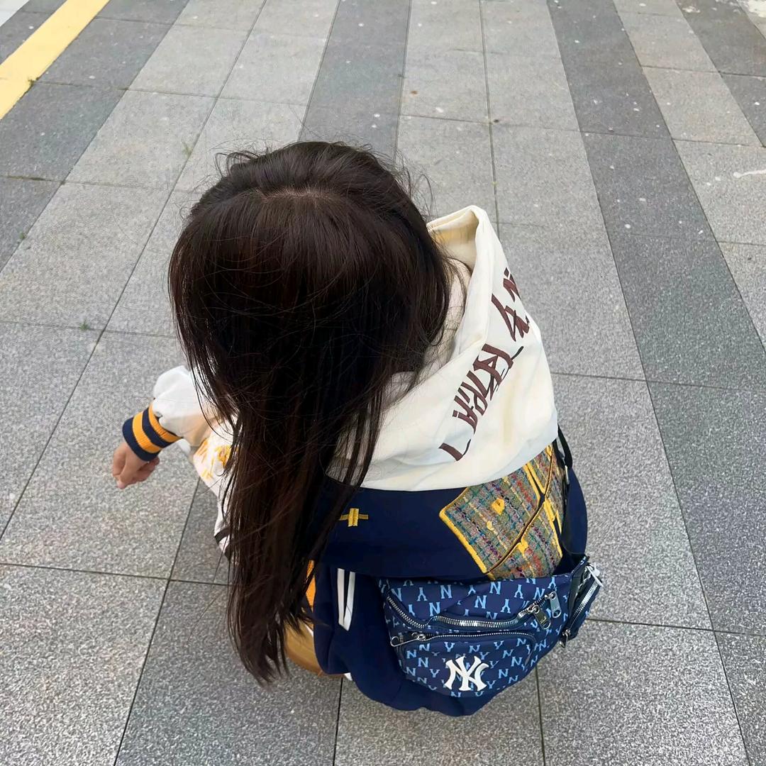 春不见 ᳐੭