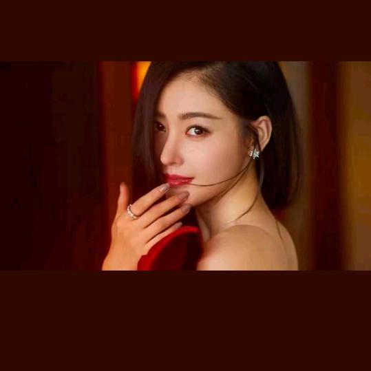 杨小小开心每一天