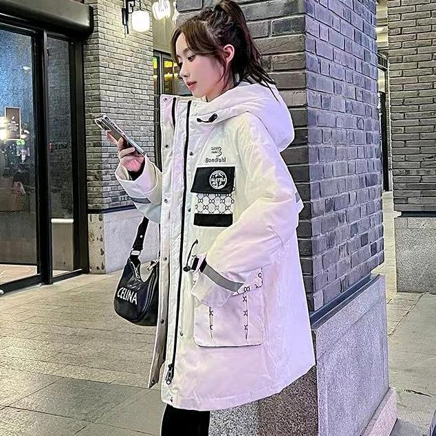 小江羽绒服饰