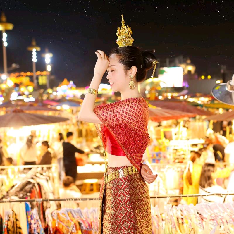 寒月纯老面包子铺