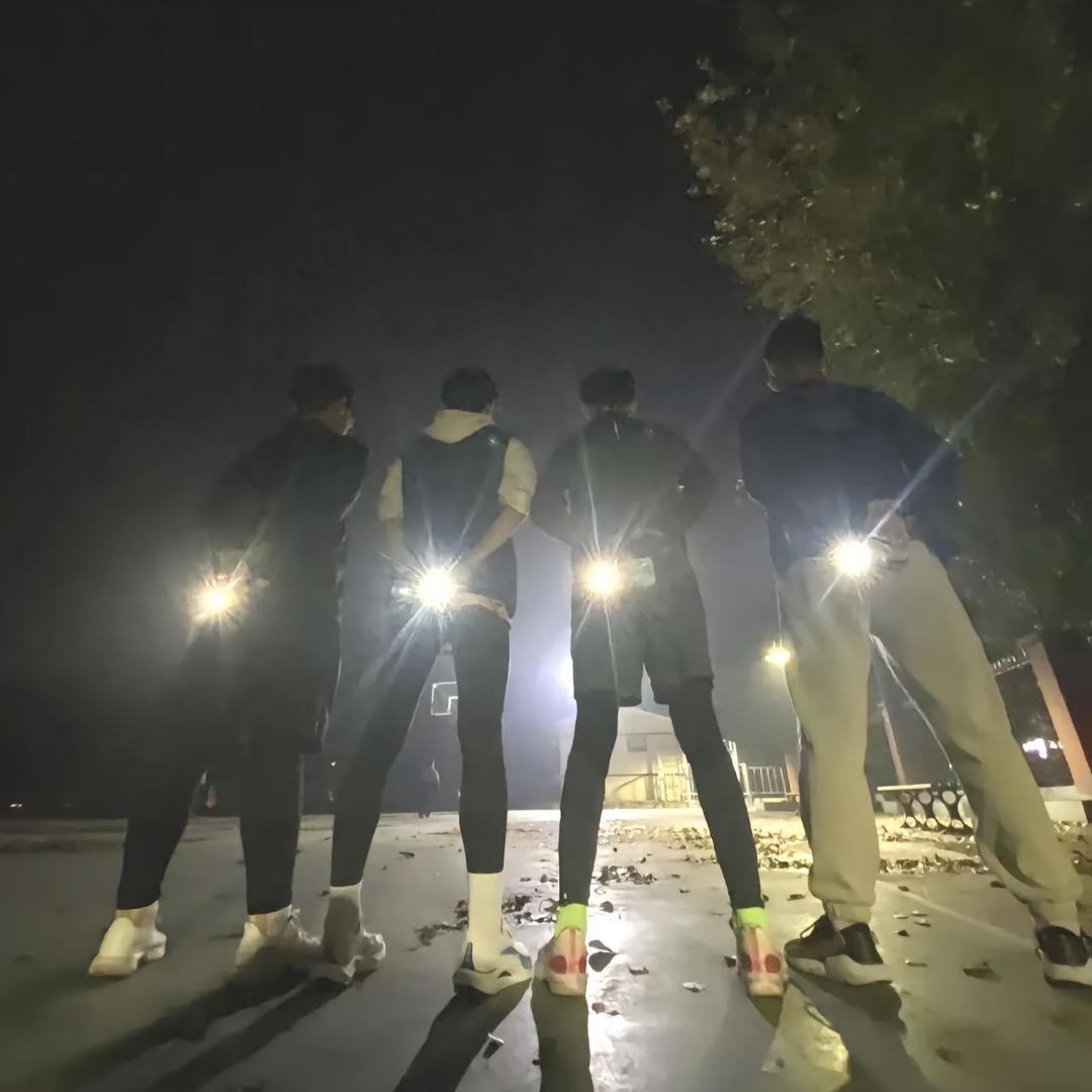 鸡脖爱跑步