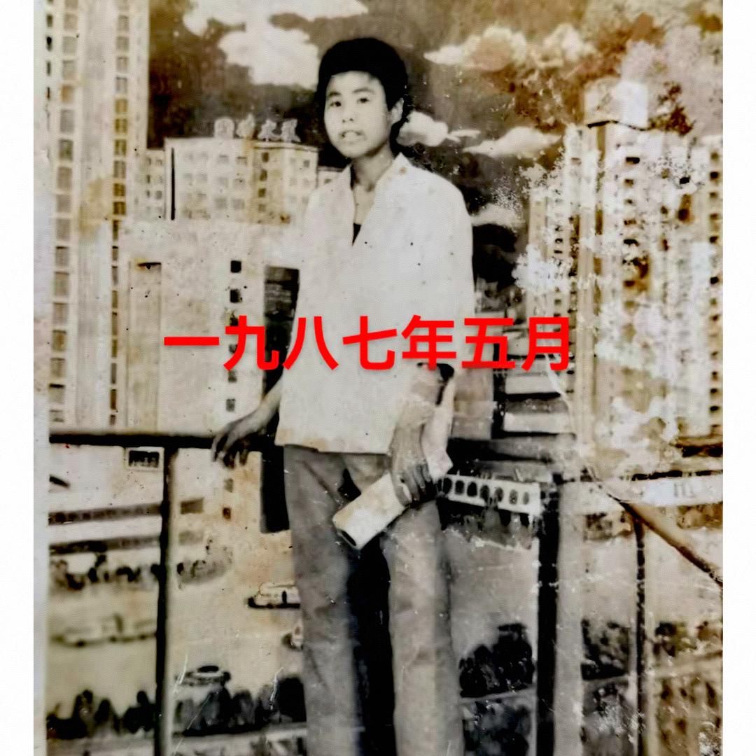 乡音无改鬓毛衰