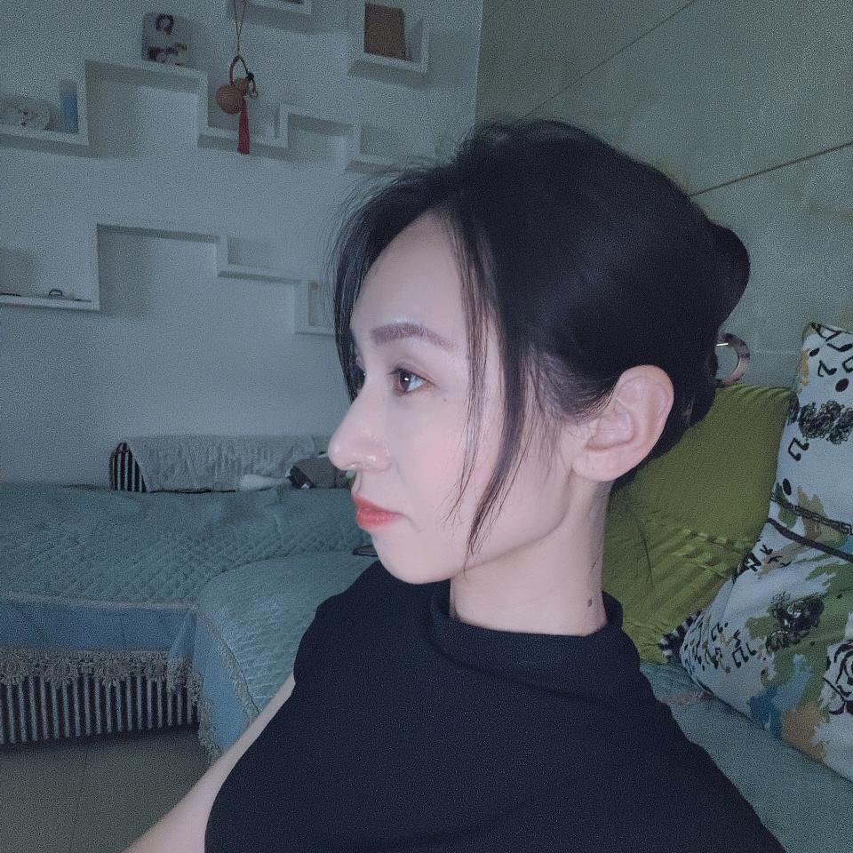 小百合 ，🌹🌹🌹