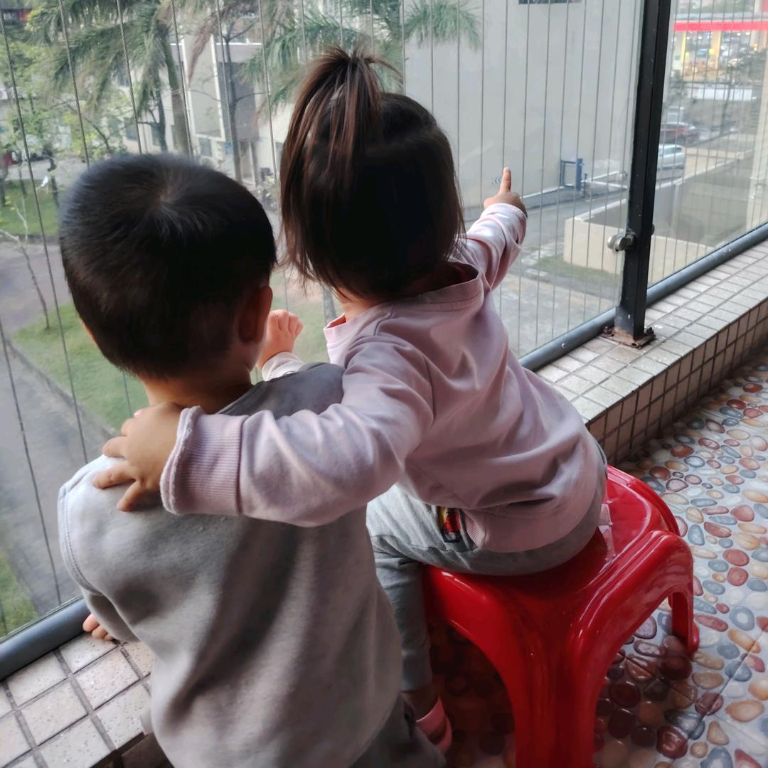 一一&七月