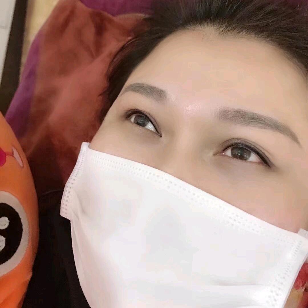 裴二