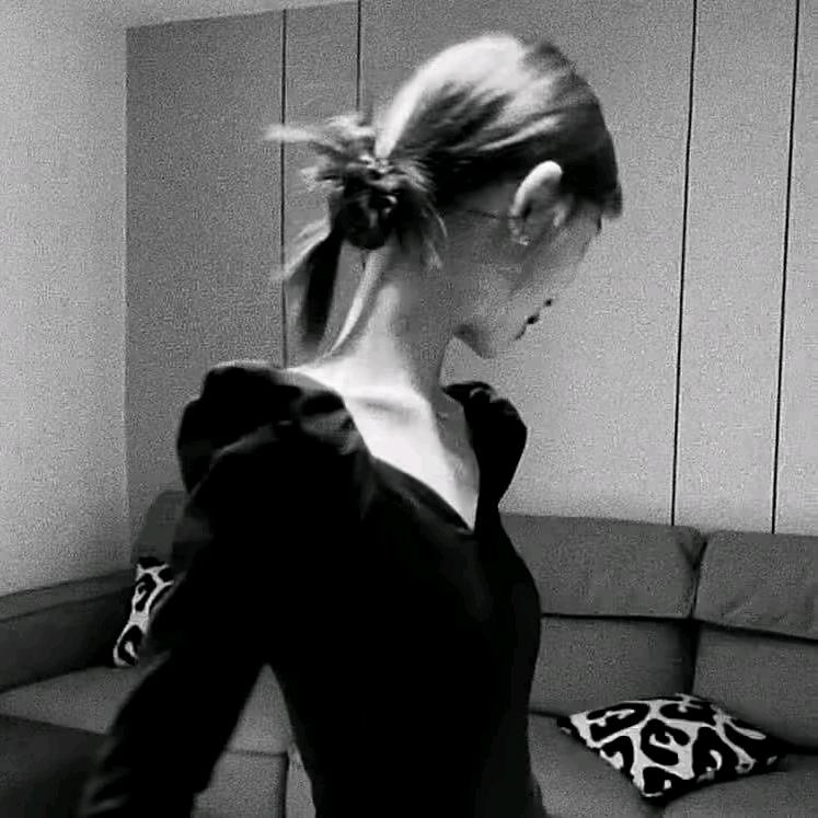 涵子