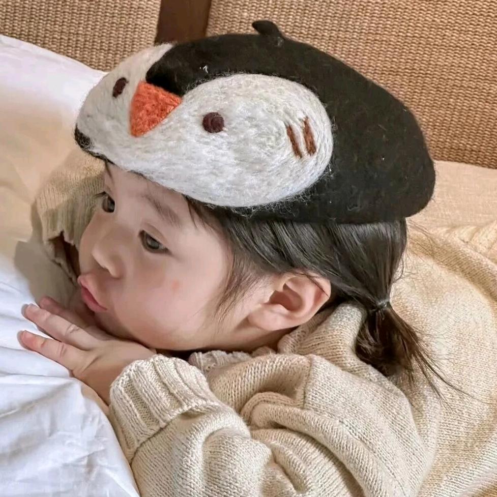 爱吃水果的熊猫