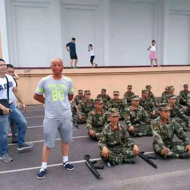 汪友峰大号