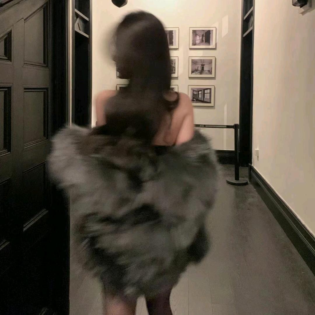 张小草轻奢女装