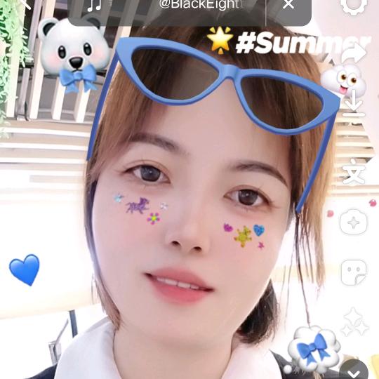 开心英子🤗🤗