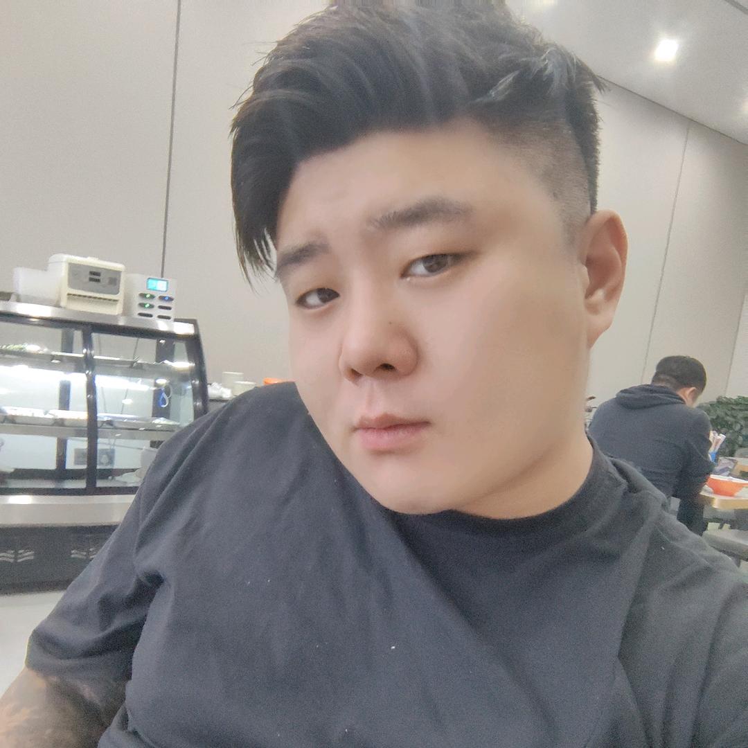 重生之我叫小峰峰♡