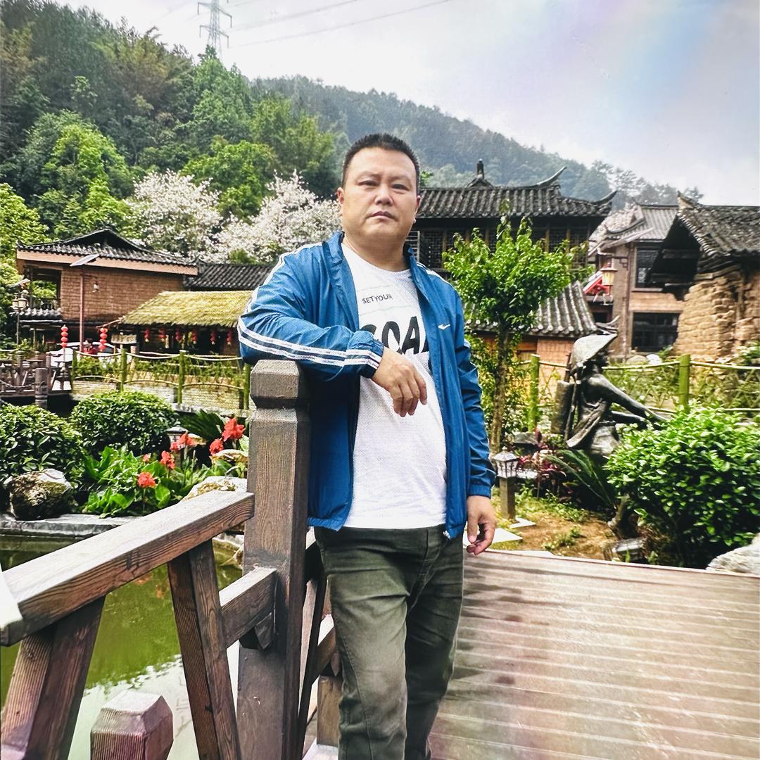 浪哥在版纳