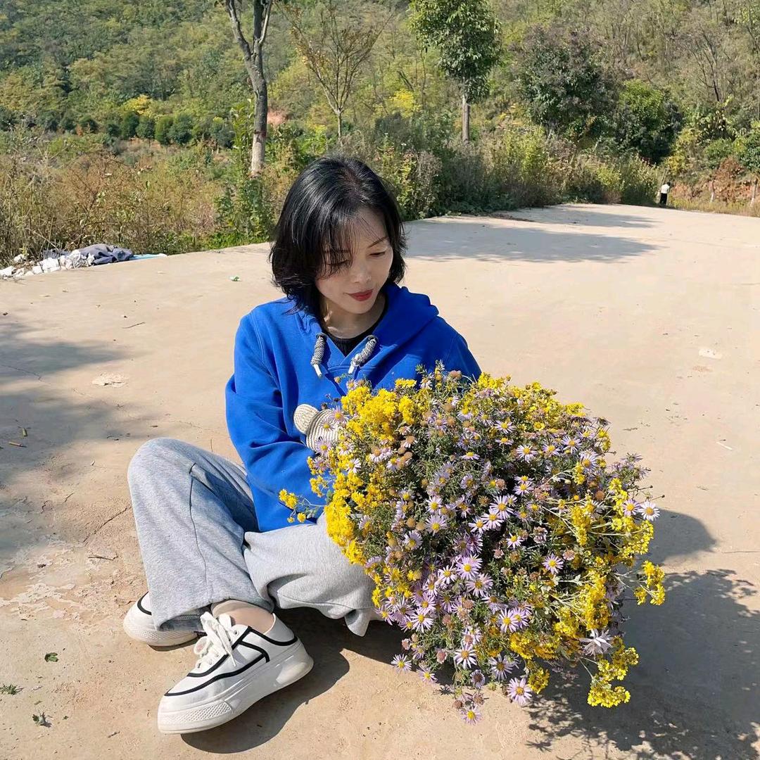 卢氏高升房产玲姐